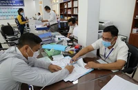 Bộ Chính trị yêu cầu chuẩn bị nguồn lực, lộ trình thực hiện chính sách tiền lương