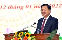 Phó Thủ tướng Lê Minh Khái phát biểu tại hội nghị.