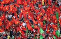 Các sân bóng SEA Games 31 đều ngập tràn khán giả và rực sắc đỏ. 
