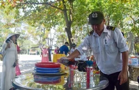 Anh Trần Văn Nhân, Phó Trưởng phòng quản lý nghĩa trang.