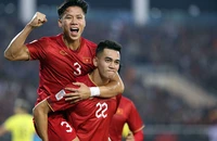Tiến Linh và Quế Ngọc Hải, hai cầu thủ ghi bàn mở nút thắt và cắt đứt hy vọng của Malaysia.