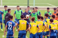 Các đội tuyển tập trung dưới thời HLV Troussier.