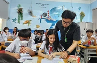 Một tiết học môn văn của học sinh lớp 9 Trường THCS Nguyễn Du, quận 1.