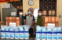 Một đường dây vận chuyển ma túy (ngụy trang bằng hộp sữa) qua đường hàng không bị triệt phá.
