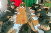 Công an xã Hiệp Thạnh ngăn chặn nhóm thanh niên chuẩn bị hung khí hẹn đánh nhau.