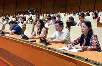 Toàn cảnh phiên họp chiều 9-6 của Quốc hội về nghị quyết lấy, bỏ phiếu tín nhiệm.