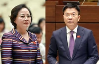 Bộ trưởng Bộ Nội vụ Phạm Thị Thanh Trà (trái) và Bộ trưởng Bộ Tư pháp Lê Thành Long trả lời tại phiên chất vấn.