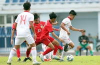 Chiến thắng đậm 4-1 trước Lào nhưng HLV Hoàng Anh Tuấn vẫn nhắc các học trò cần phải hoàn thiện hơn trong trận gặp Philippines.