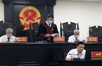 Ngày 14-8-2022, HĐXX tuyên án đối với các bị cáo trong vụ tha người trái pháp luật và nhận hối lộ xảy ra tại Công an quận Tây Hồ, Hà Nội.