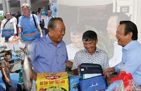 “Cùng ngư dân thắp sáng đèn trên biển” đã tạo ra các không gian tương tác pháp lý nhằm tăng cường nhận thức, hiểu biết pháp luật cho bà con ngư dân khi tham gia đánh bắt trên biển.
