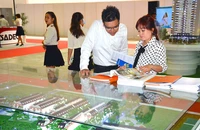 Dự thảo luật quy định chặt chẽ hơn về điều kiện của cá nhân được cấp chứng chỉ hành nghề môi giới bất động sản.