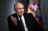 Tổng thống Nga Vladimir Putin trả lời phỏng vấn hãng thông tấn RIA Novosti phát sóng hôm 13-3.