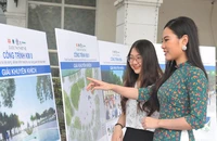 Hà Nội xin ý kiến người dân về cột mốc km0 ở Hồ Gươm