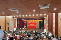 Hà Nội: Rất đông người dân tham gia đấu giá 19 lô đất ở huyện Hoài Đức