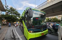 Hà Nội đặt mục tiêu sử dụng 100% xe buýt điện, năng lượng xanh vào năm 2030