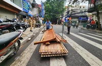 Người dân tất bật di chuyển tài sản, bàn giao mặt bằng làm tuyến đường ‘đắt nhất hành tinh’