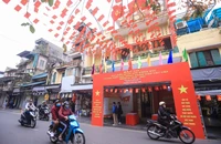 Hà Nội: Từ núi Ba Vì đến tháp rùa Hồ Gươm sẵn sàng cho ngày hội bầu cử