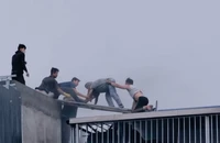 Lời kể của 2 người tham gia cứu nạn nhân trong vụ cháy ở Hà Nội