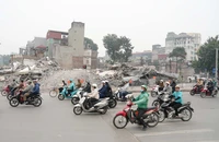 Hà Nội dự kiến hỗ trợ tối đa 20 triệu đồng để người dân đổi xe máy xăng sang xe điện
