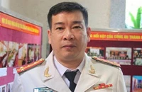 Cựu trưởng công an quận Tây Hồ Phùng Anh Lê bị truy tố tội nhận hối lộ