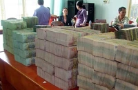 Vụ vận chuyển trái phép 30 ngàn tỉ qua biên giới: Tiền này của ai?