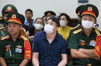 Đề nghị phạt tù chung thân cựu đại tá nhận hối lộ hơn 18 tỉ của 'trùm' xăng lậu