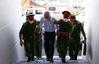 Vụ ‘đất vàng’ Bình Dương: 19 tuổi đứng tên chủ tịch công ty, mọi việc do cha điều phối