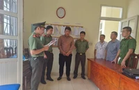 Bắt giam kẻ lừa 7 người sang Campuchia làm ‘việc nhẹ, lương cao’