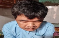 Khởi tố 1 bị can là người mù về tội mua bán trái phép chất ma túy
