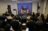 Israel ồ ạt không kích Syria: Cố vấn an ninh Mỹ Sullivan sang Tel Aviv gặp ông Netanyahu 