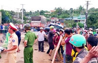 Vụ tai nạn giao thông khiến 2 vợ chồng và con trai 3 tuổi tử vong