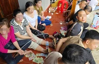 Tạm giam 33 người trong vụ đánh bạc quy mô lớn tại TP Pleiku
