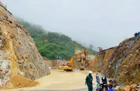 Chưa thể lưu thông qua đèo An Khê 