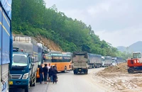Đèo An Khê, Bình Định bị sình lầy, giao thông tiếp tục tê liệt