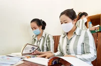 Phạm nhân vui mừng chờ ngày đặc xá