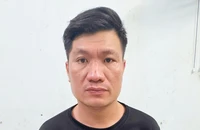 Công an bắt khẩn cấp kẻ ném ghế, hành hung phụ nữ lớn tuổi tại quán ăn