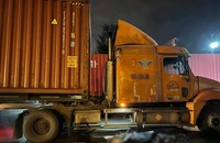 Hải Phòng: Xe máy va chạm với xe container, 1 người tử vong