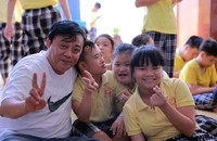 36 năm Pháp Luật TP.HCM: Chúng tôi mang theo những cây cầu yêu thương