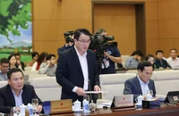 Đề xuất ngân sách cấp hơn 2.526 tỉ cho EVN để kéo điện ra Côn Đảo