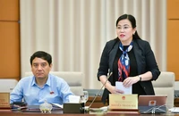 “Bây giờ nhiều khi thi vào đại học còn dễ hơn rất nhiều so với tuyển sinh vào lớp 10, lớp 6...” 
