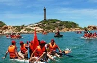 Chìm tàu trên vùng biển Kê Gà, 16 người mất tích 