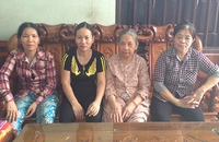 7 phụ nữ bị tội vì cản hát hầu đồng ở đình 