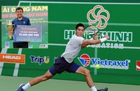 Nỗi lo sau sự thống trị của Lý Hoàng Nam