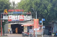 Video: ‘Nhà đinh’ chắn giữa đường ở TP Bạc Liêu