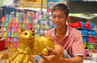 Video: Làng gốm Lái Thiêu làm mèo vàng đón Tết 2023