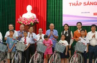 Hội Nhà báo Việt Nam tổ chức chuỗi hoạt động về nguồn ‘Thắp sáng ngọn lửa tri ân’
