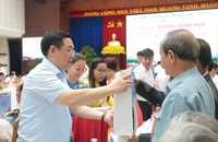 Chủ tịch Quốc hội: Không để xảy ra việc khai man hồ sơ trục lợi chính sách 