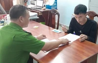Truy đuổi kẻ trộm xe máy, 2 vợ chồng trẻ gặp nạn