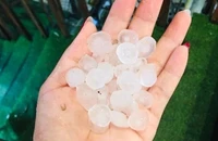 Quảng Nam bất ngờ xuất hiện mưa đá