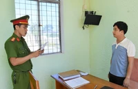 600 người tố cựu cán bộ địa chính xã lừa đảo hơn 35 tỉ